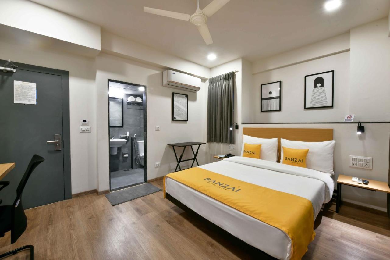 Banzai Rooms Nashik Ngoại thất bức ảnh