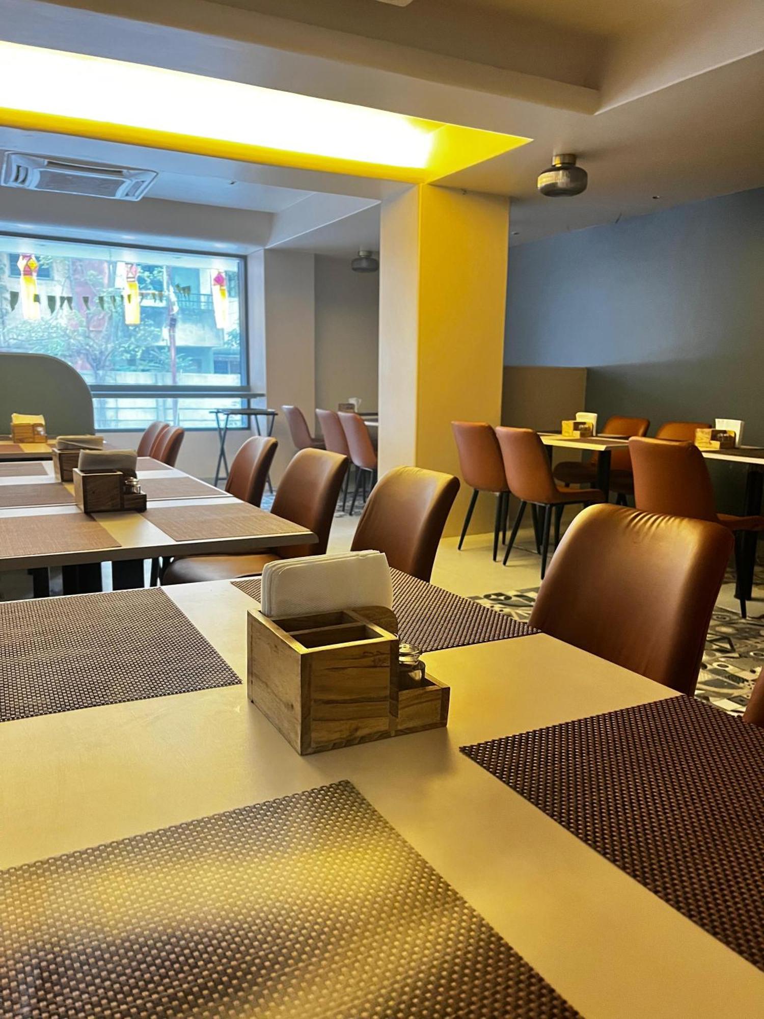 Banzai Rooms Nashik Ngoại thất bức ảnh